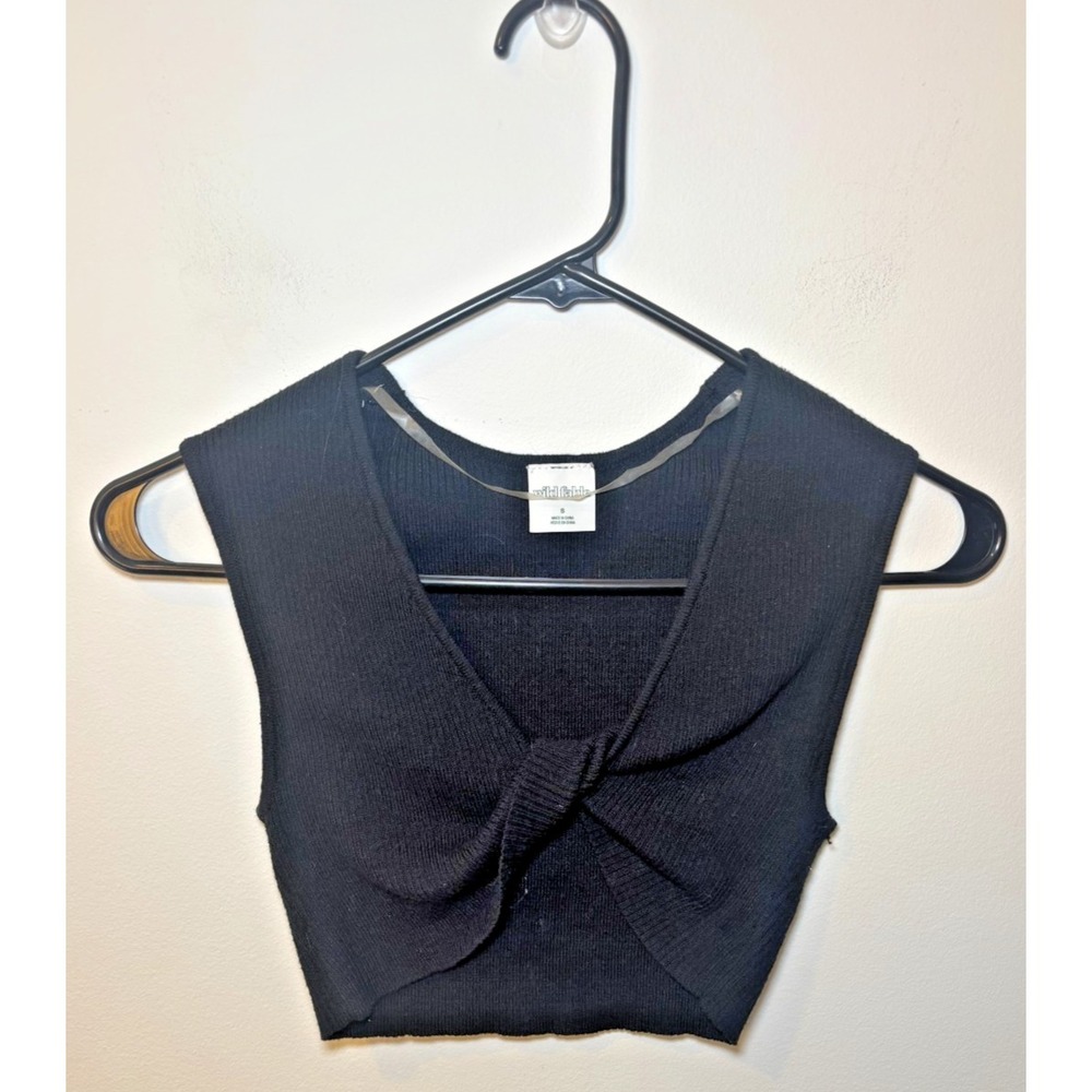 Wild Fable Small Top Black Tank Crop